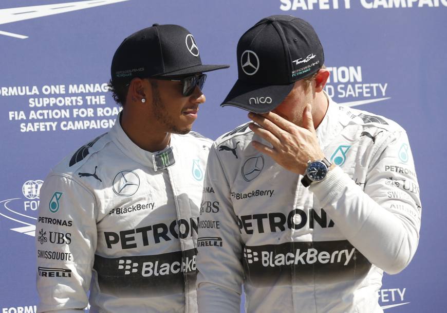 Indifferenza fra Hamilton e Rosberg. Ap